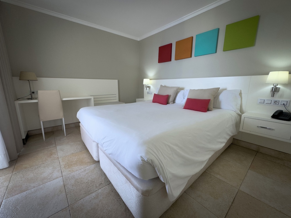 Holiday Club Vista Amadores — Hotel rooms in Puerto Rico, Canary Islands