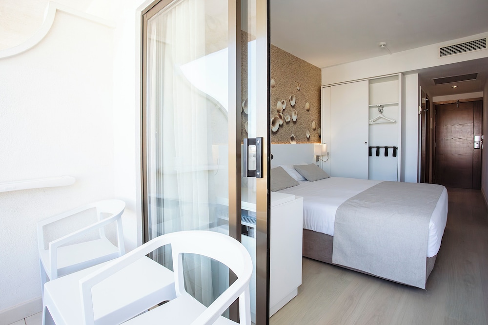 BQ Can Picafort Hotel — Hotel rooms in Can Picafort, Balearic Islands