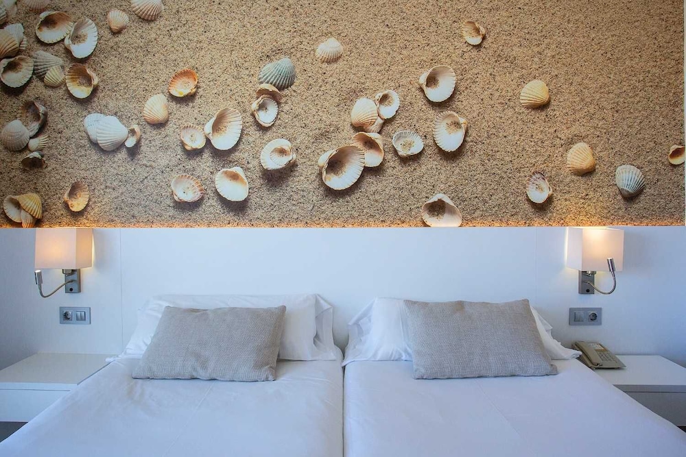 BQ Can Picafort Hotel — Hotel rooms in Can Picafort, Balearic Islands