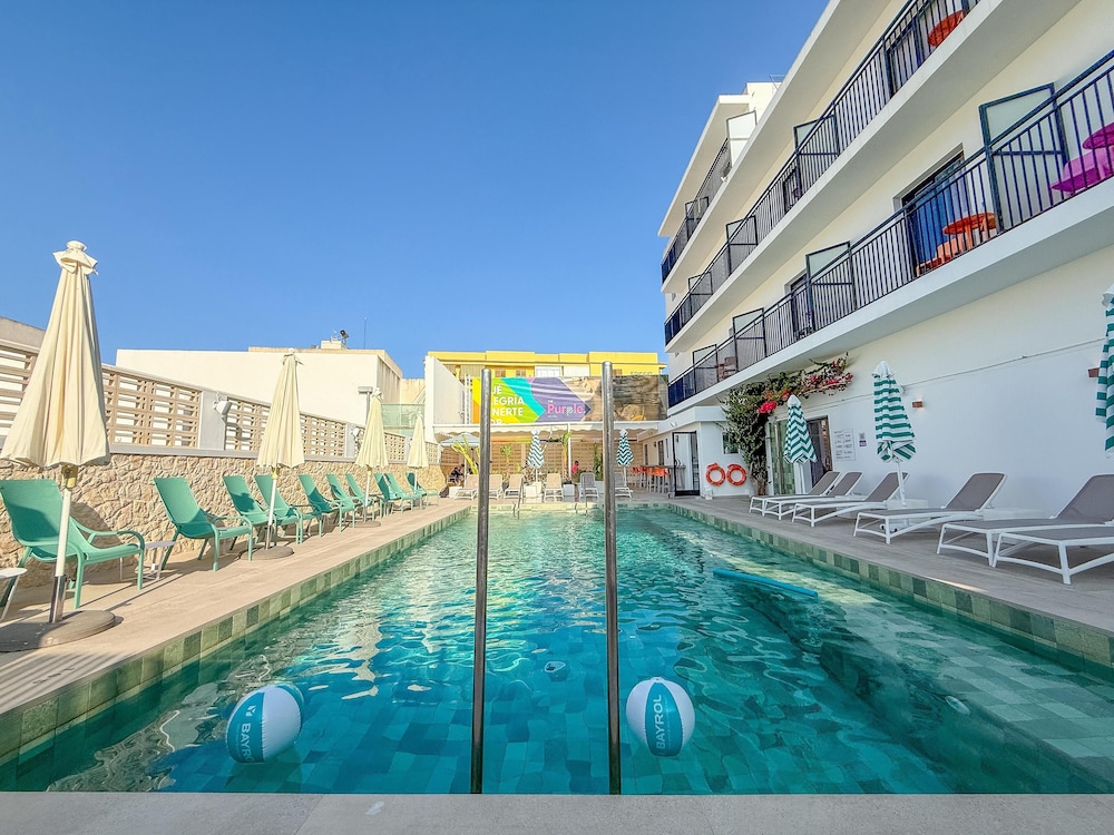 The Purple Hotel by Ibiza Feeling - Adults only — Swimming pool in San Antonio, Balearic Islands