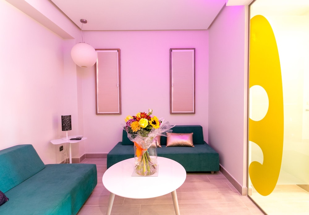 The Purple Hotel by Ibiza Feeling - Adults only — Hotel rooms in San Antonio, Balearic Islands