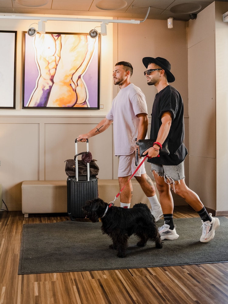 The Purple Hotel by Ibiza Feeling - Adults only — Hotel building in San Antonio, Balearic Islands
