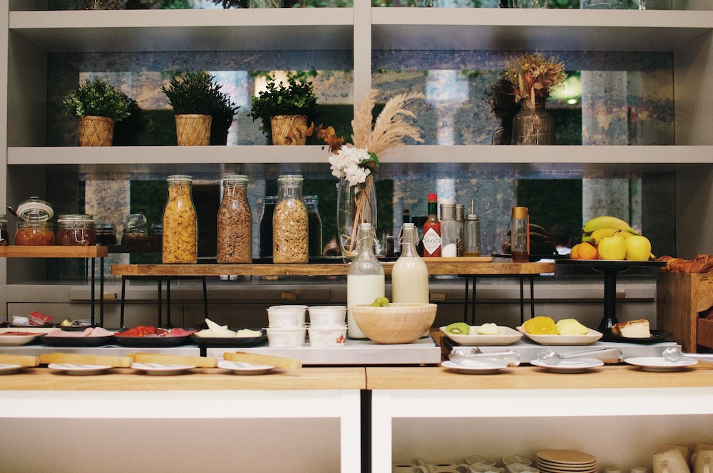 Hotel Boutique Palacio Pinello — Restaurant & bars in Seville, Andalusia