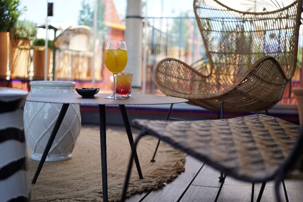 Hotel Boutique Palacio Pinello — Restaurant & bars in Seville, Andalusia