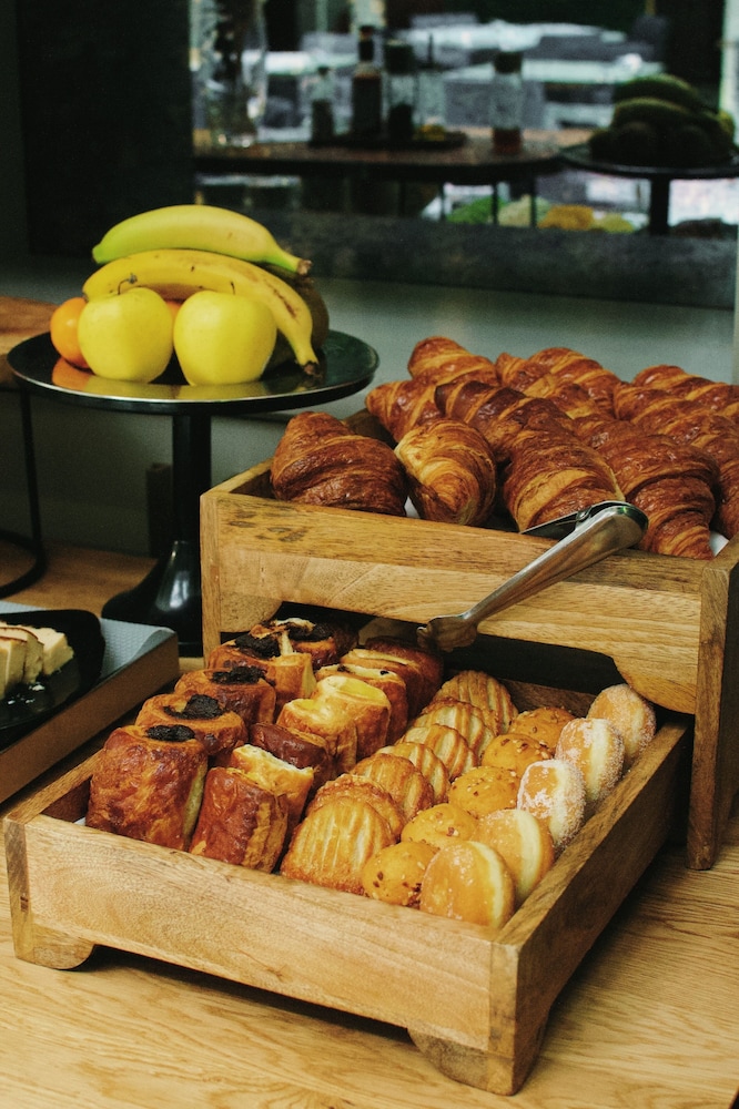 Hotel Boutique Palacio Pinello — Restaurant & bars in Seville, Andalusia
