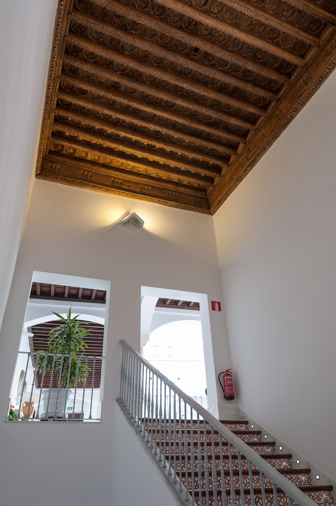 Hotel Boutique Palacio Pinello — Hotel building in Seville, Andalusia