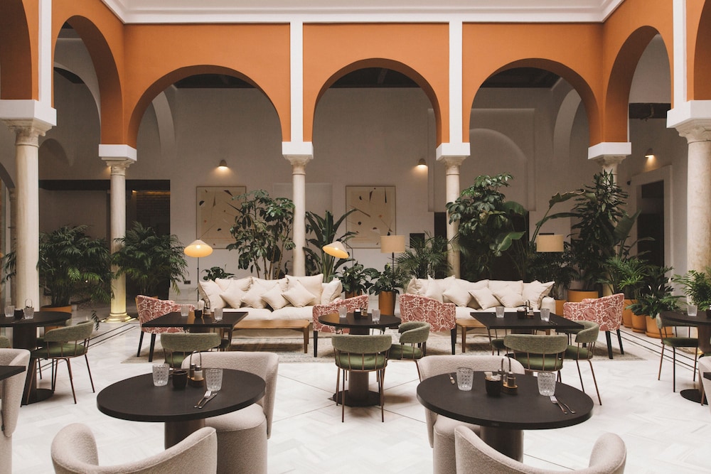 Hotel Boutique Palacio Pinello — Restaurant & bars in Seville, Andalusia