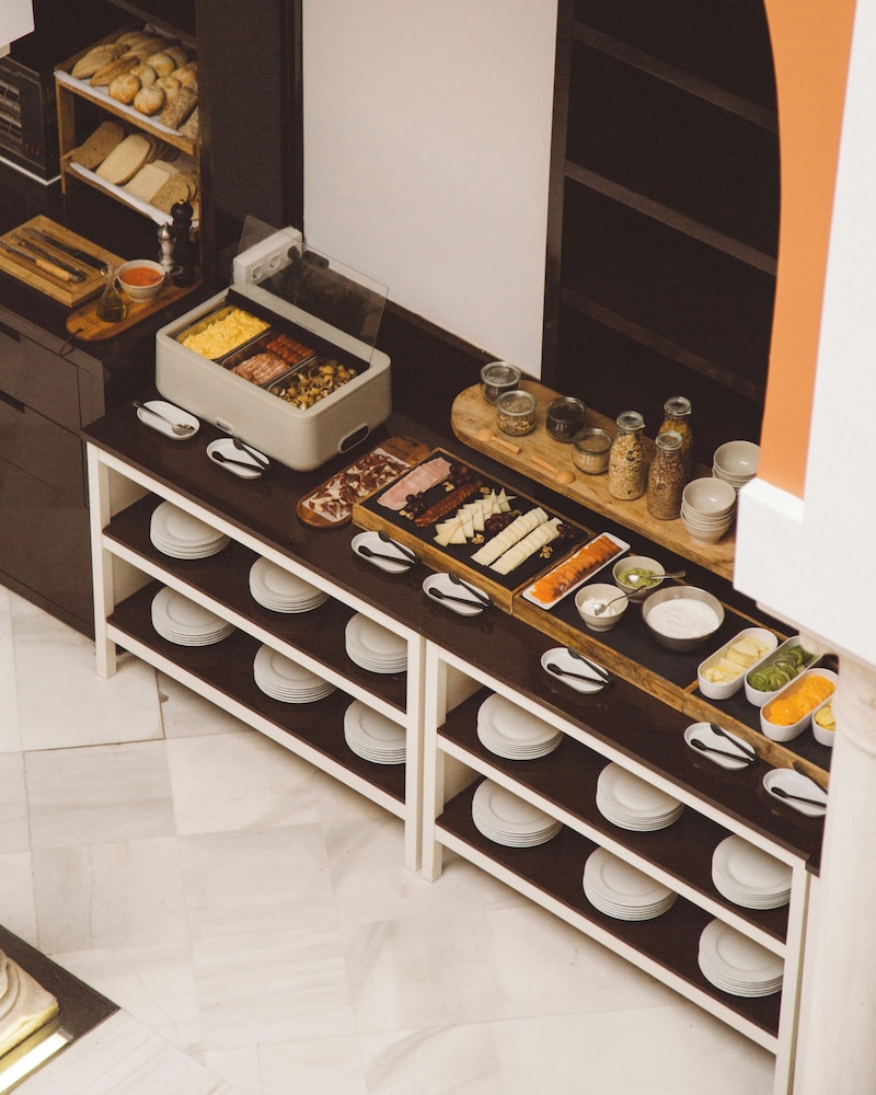 Hotel Boutique Palacio Pinello — Restaurant & bars in Seville, Andalusia