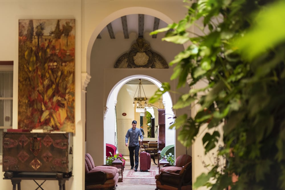 Hotel Las Casas de El Arenal by Casas y Palacios — Hotel building in Seville, Andalusia