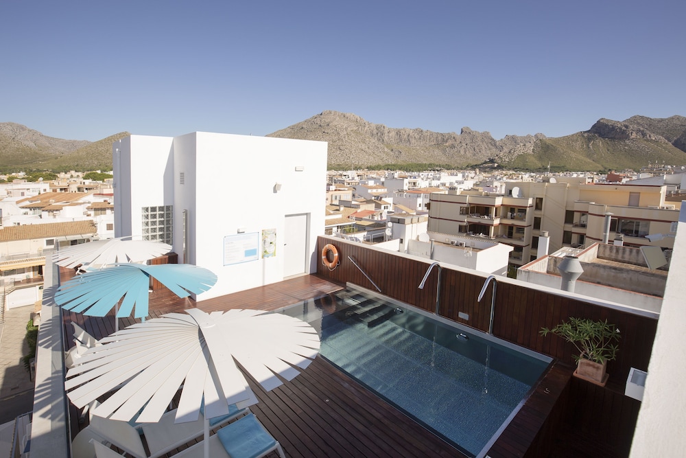 La Goleta Hotel de Mar - Adults Only — Swimming pool in Puerto Pollensa, Balearic Islands