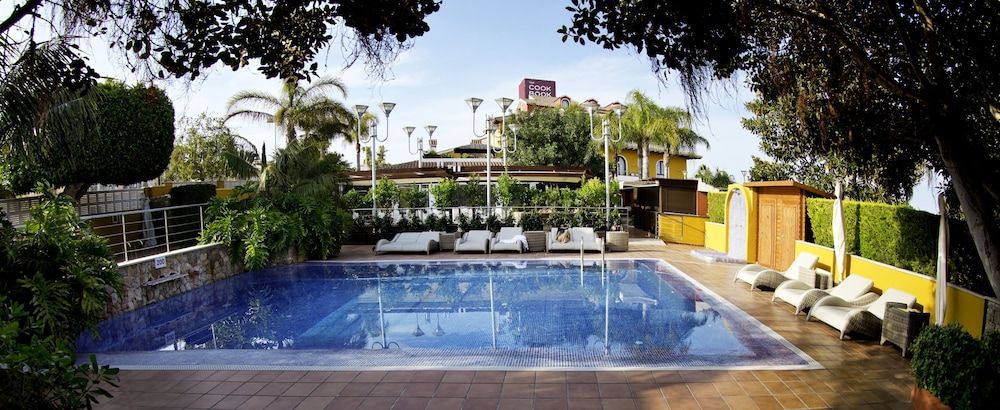 The Cookbook Hotel & Spa