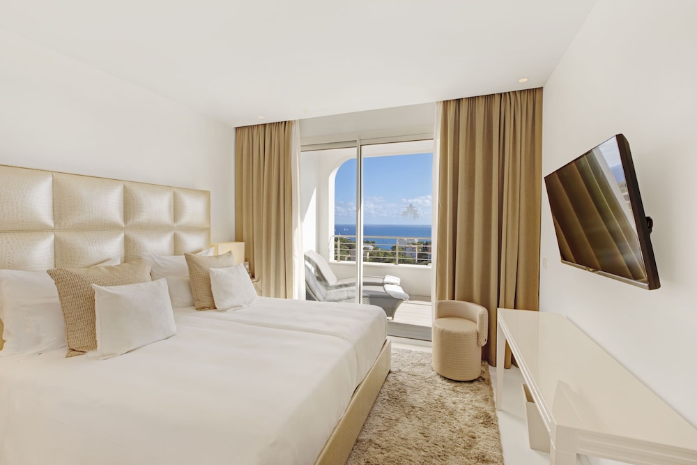 Portals Hills Boutique Hotel — Hotel rooms in Portals Nous, Balearic Islands