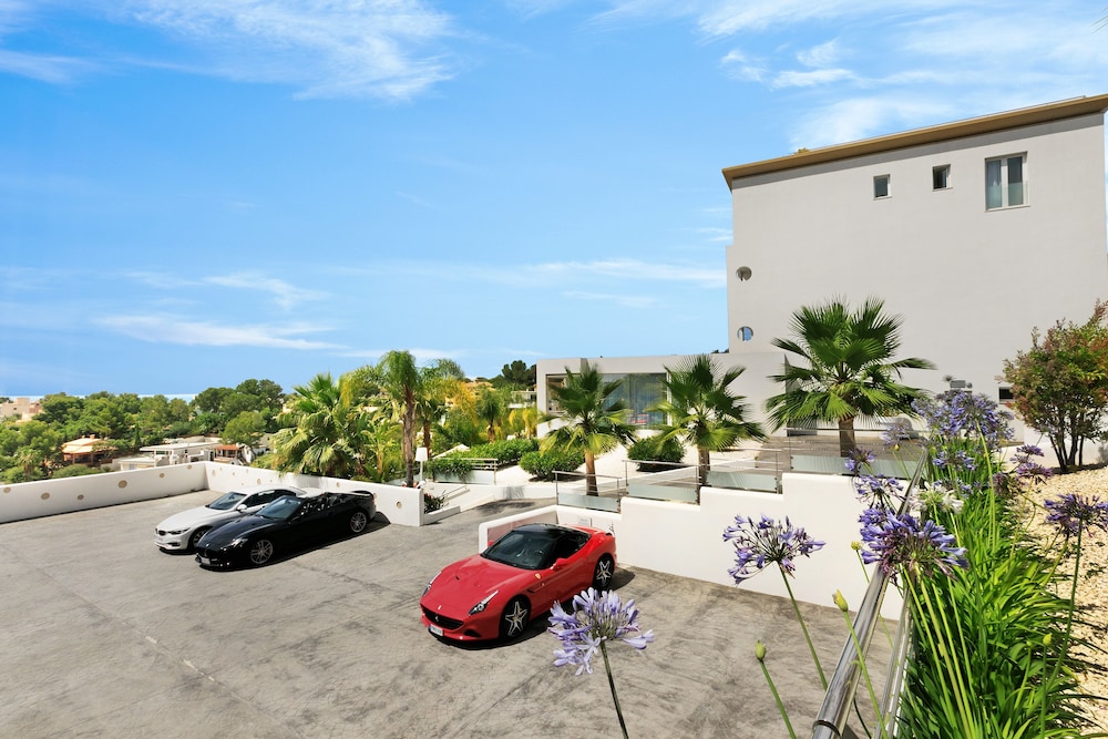 Portals Hills Boutique Hotel — Hotel building in Portals Nous, Balearic Islands