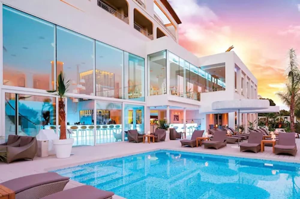 Portals Hills Boutique Hotel - zdjęcie 2