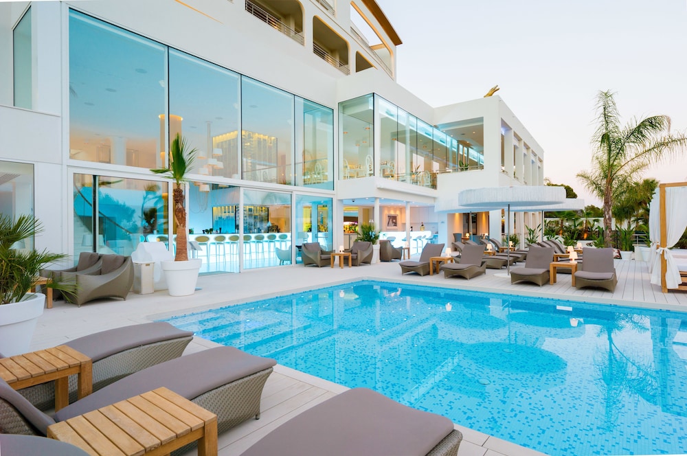 Portals Hills Boutique Hotel — Main photo in Portals Nous, Balearic Islands