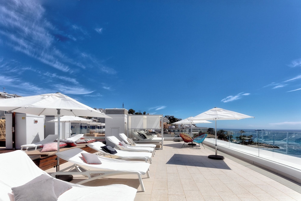 Sud Ibiza Suites — Hotel rooms in Ibiza Town, Balearic Islands