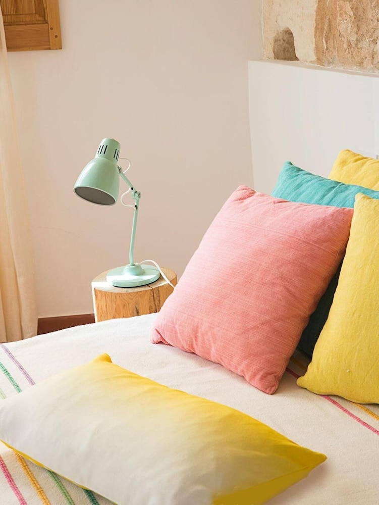 HoMe Hotel Menorca — Hotel rooms in Ciutadella de Menorca, Balearic Islands