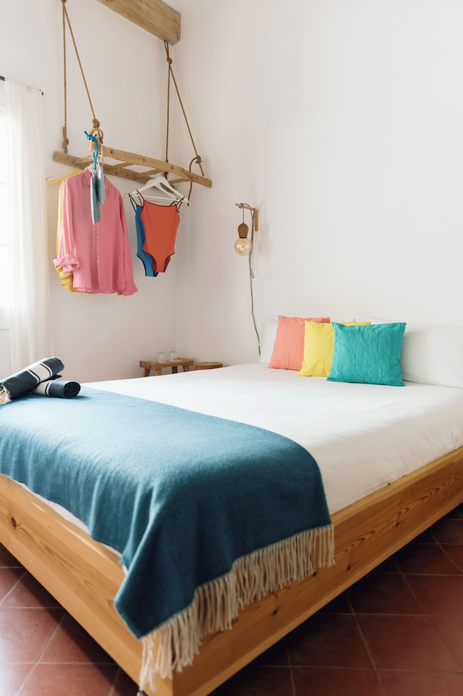 HoMe Hotel Menorca — Hotel rooms in Ciutadella de Menorca, Balearic Islands