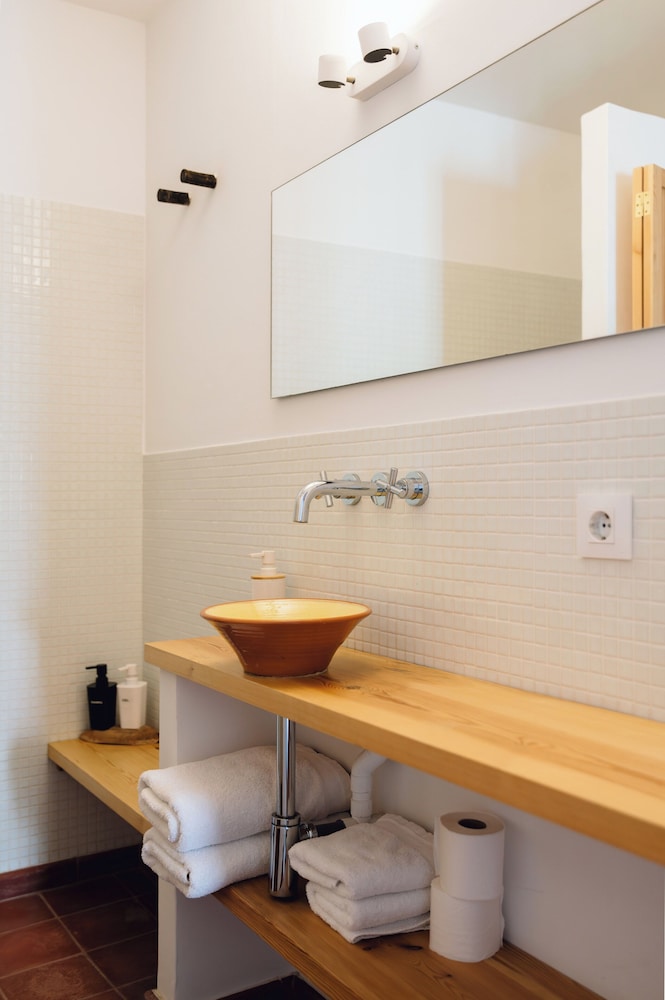 HoMe Hotel Menorca — Hotel rooms in Ciutadella de Menorca, Balearic Islands