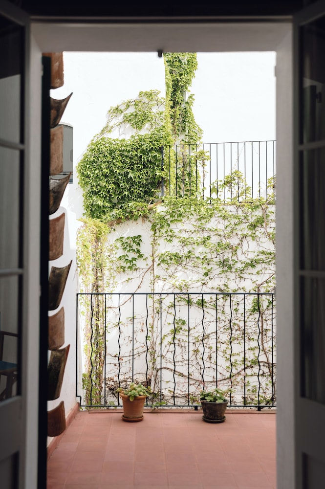 HoMe Hotel Menorca — Hotel building in Ciutadella de Menorca, Balearic Islands