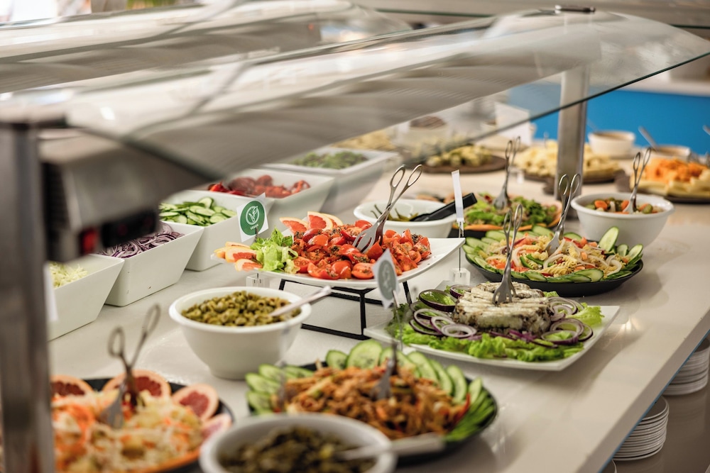 Servatur Playa Bonita — Restaurant & bars in Playa del Ingles, Canary Islands