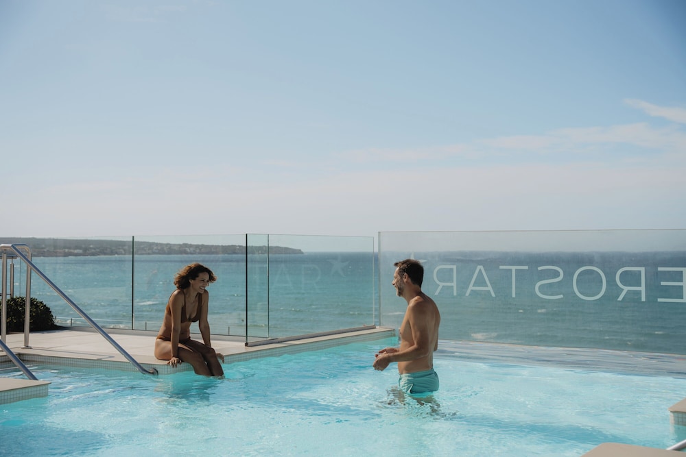 Iberostar Waves Bahía de Palma -Adults Only — Swimming pool in Playa de Palma, Balearic Islands
