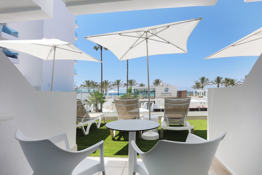 Iberostar Waves Bahía de Palma -Adults Only — Beach in Playa de Palma, Balearic Islands