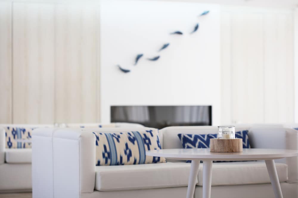Iberostar Waves Bahía de Palma -Adults Only — Hotel rooms in Playa de Palma, Balearic Islands