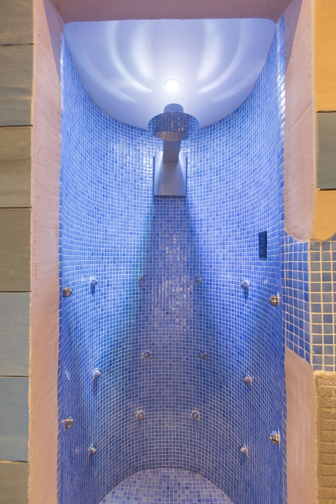 Four Points by Sheraton Costa Blanca Resort — Spa in Benidorm, Valencian Community