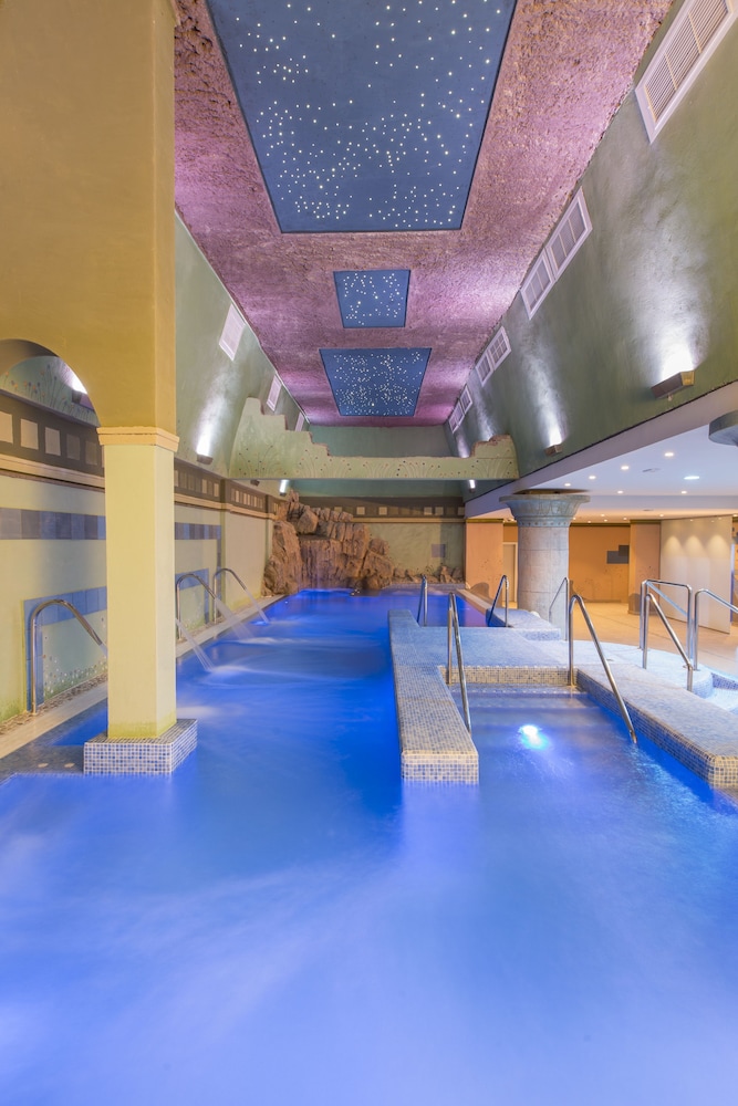 Four Points by Sheraton Costa Blanca Resort — Spa in Benidorm, Valencian Community