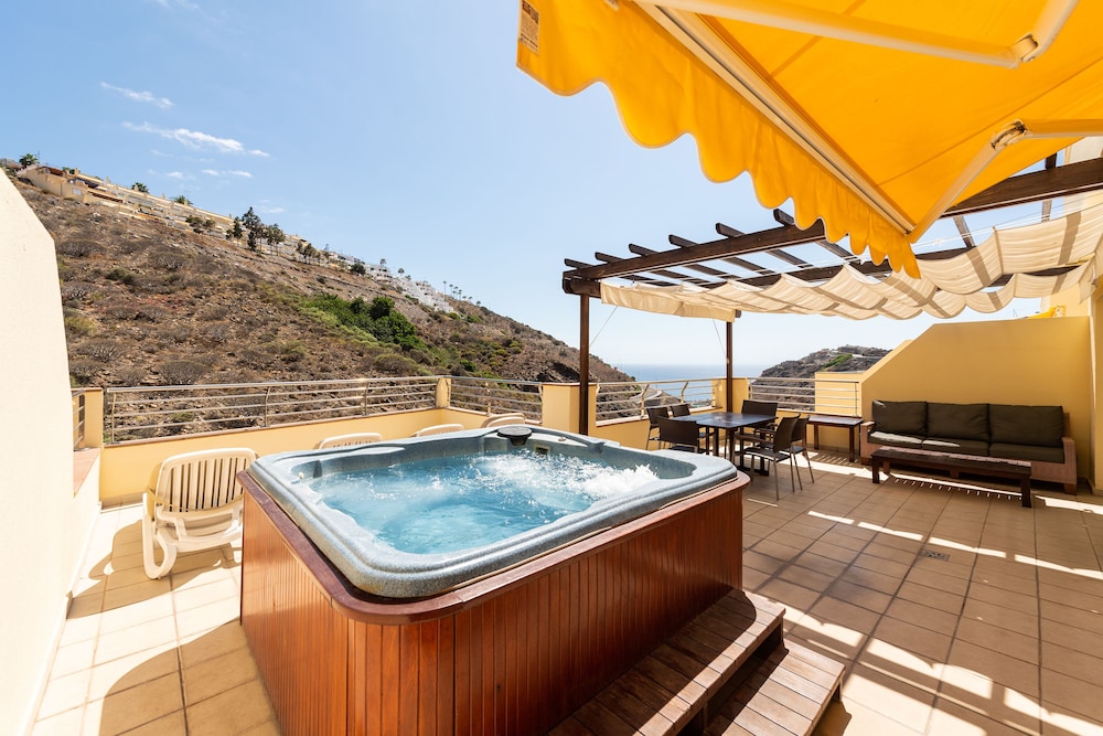 Holiday Club Sol Amadores — Spa in Puerto Rico, Canary Islands