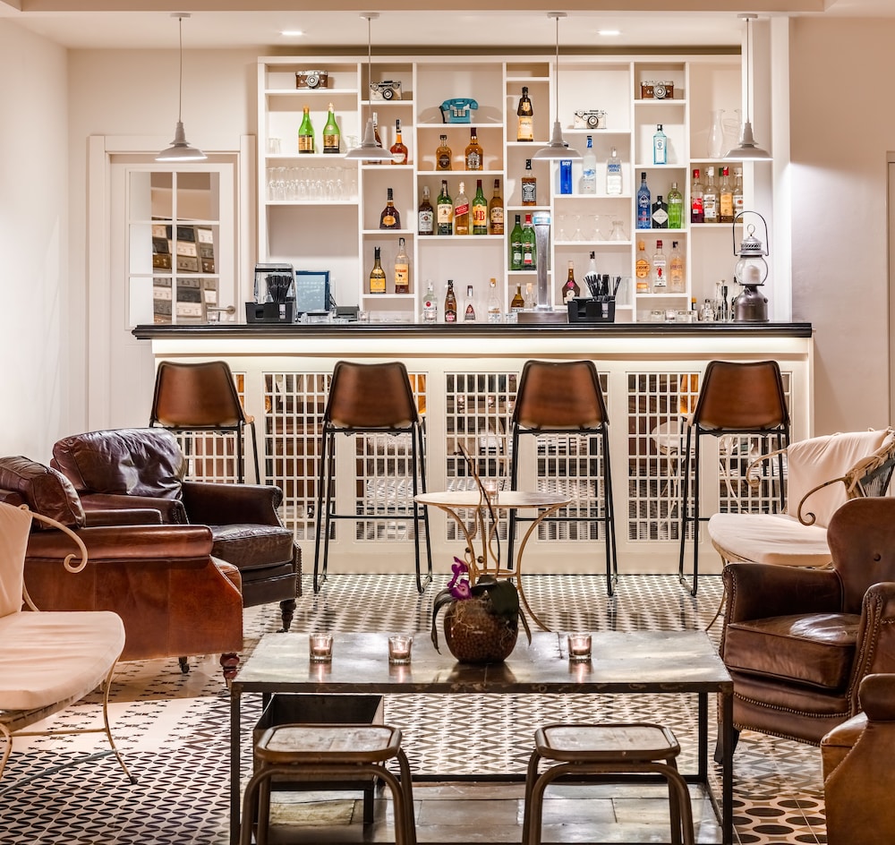H10 Ocean Suites — Restaurant & bars in Corralejo, Canary Islands