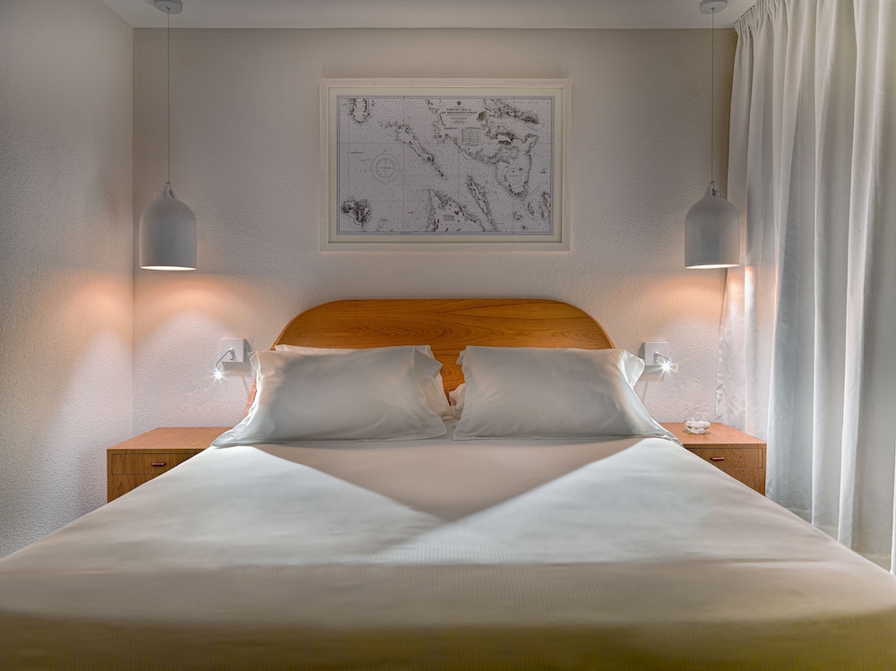 H10 Ocean Suites — Hotel rooms in Corralejo, Canary Islands