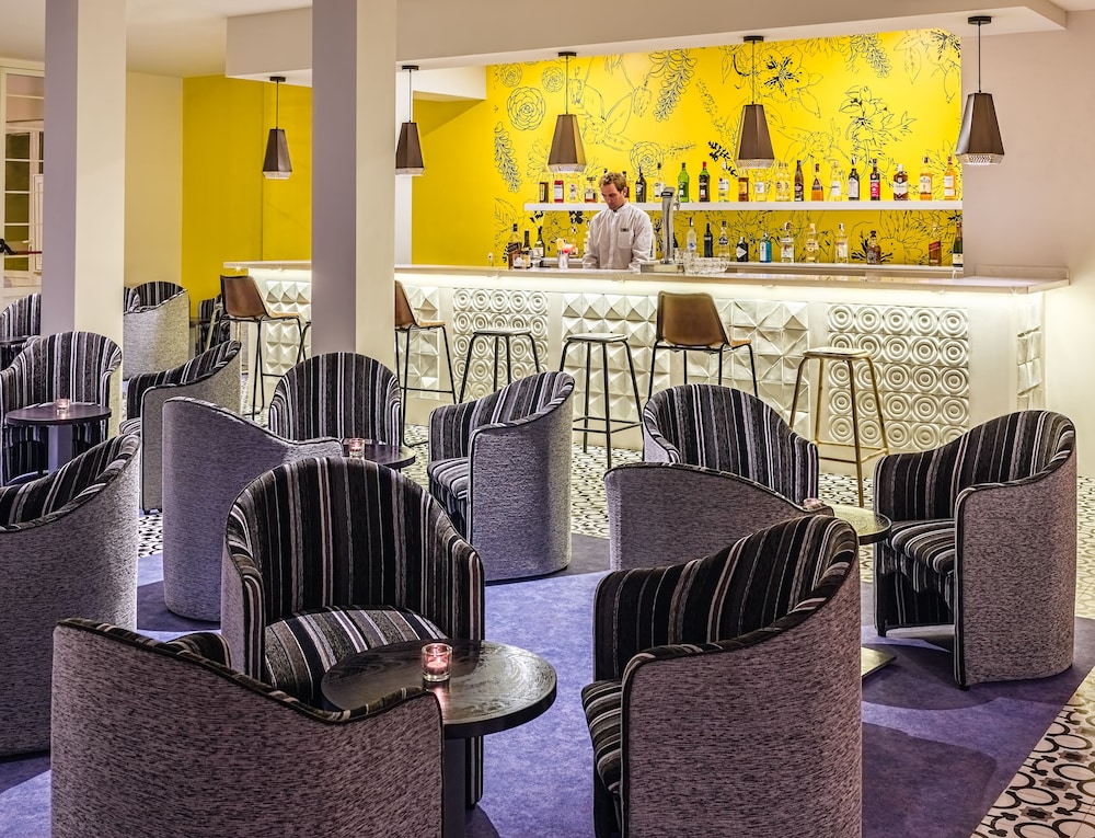 H10 Ocean Suites — Restaurant & bars in Corralejo, Canary Islands