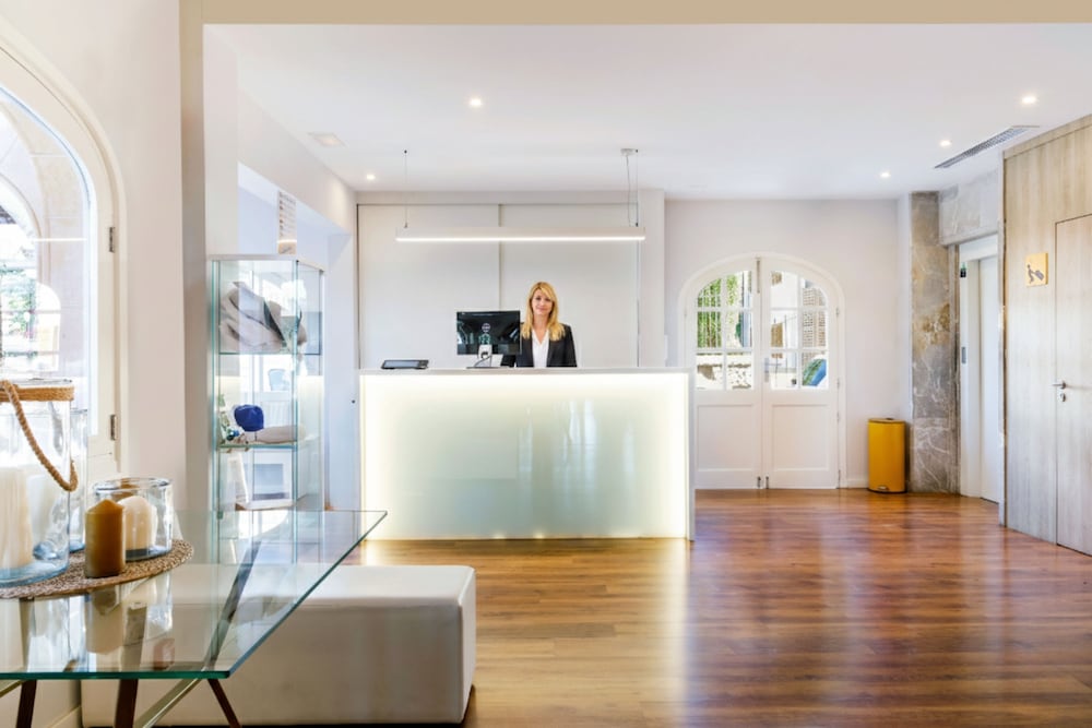 Alcanada Golf Hotel — Hotel building in Alcudia, Balearic Islands