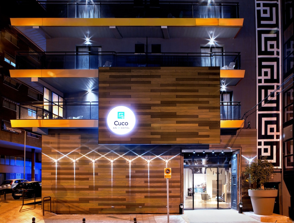 Hotel Cuco — Hotel building in Benidorm, Valencian Community