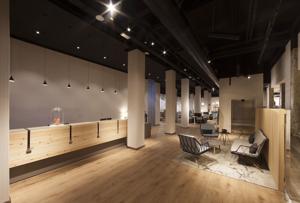 Hotel Cuco — Hotel building in Benidorm, Valencian Community