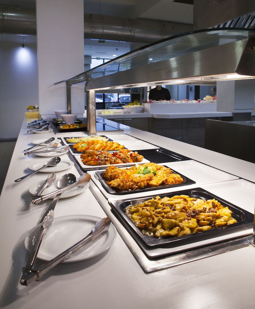 Hotel Cuco — Restaurant & bars in Benidorm, Valencian Community