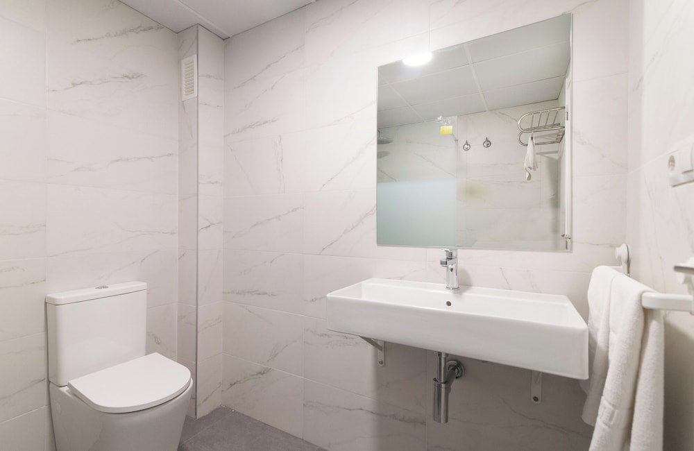 Apartamentos Maja — Hotel rooms in Benidorm, Valencian Community