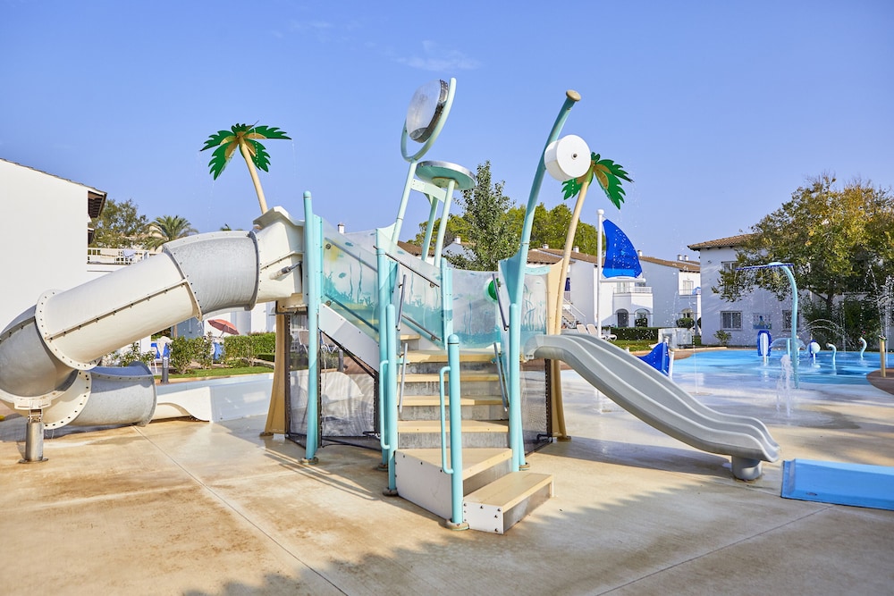 Seaclub Alcudia — Attractions for children in Alcudia, Balearic Islands
