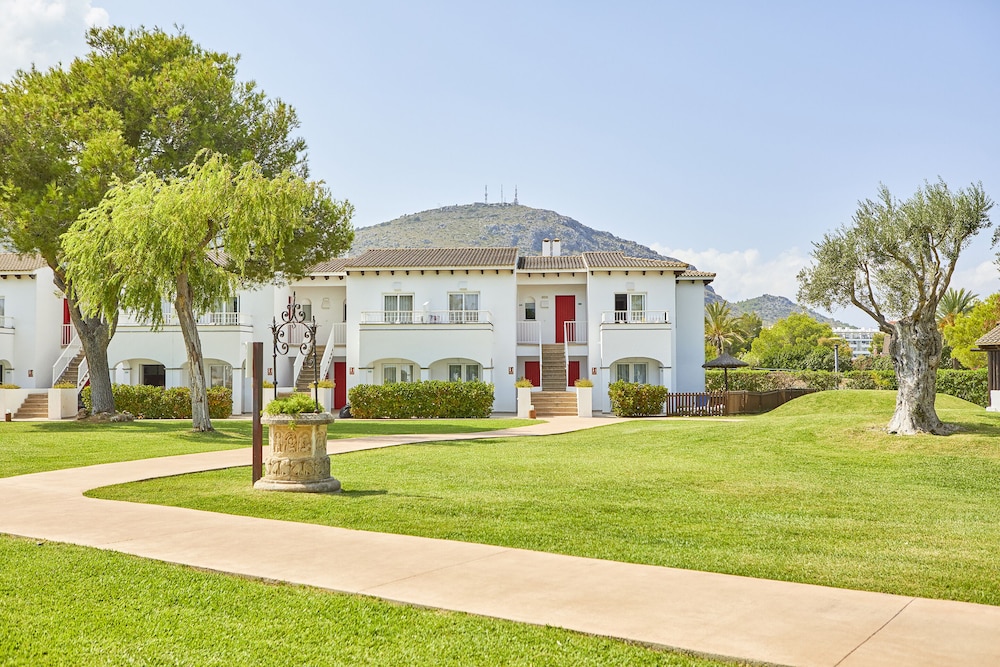 Seaclub Alcudia — Hotel building in Alcudia, Balearic Islands