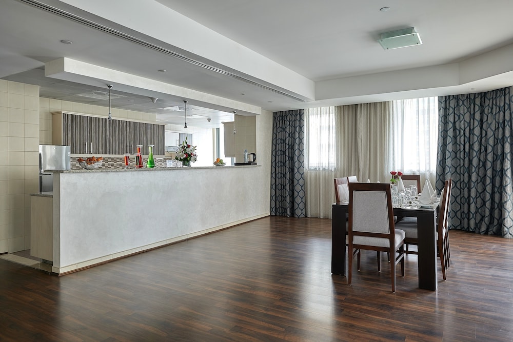 City Première Marina Hotel Apartments — Hotel rooms in Dubai