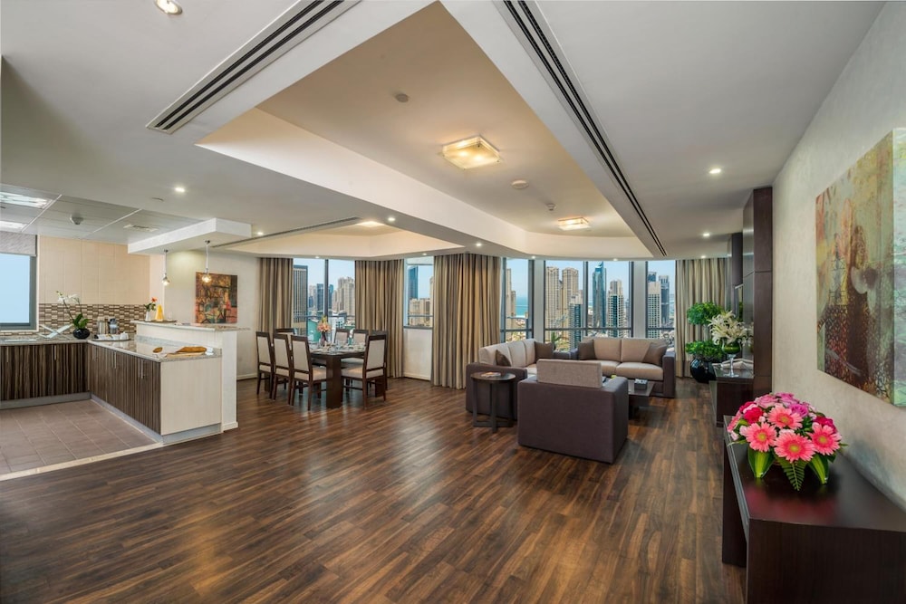 City Première Marina Hotel Apartments — Hotel rooms in Dubai