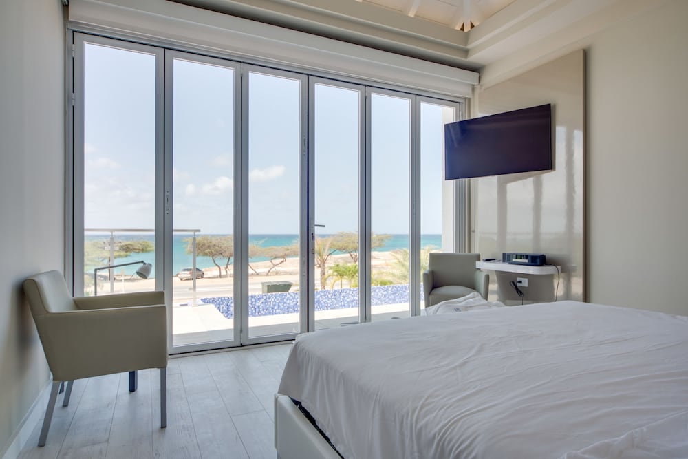 Ocean Z Boutique Hotel — Hotel rooms in Noord, Aruba