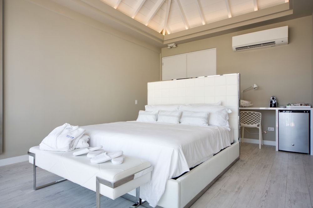 Ocean Z Boutique Hotel — Hotel rooms in Noord, Aruba