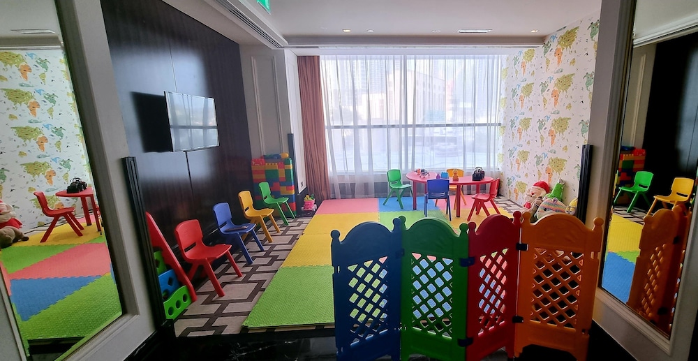 Taj Dubai — Facilities in Dubai