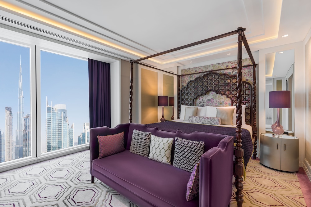 Taj Dubai — Rooms in Dubai