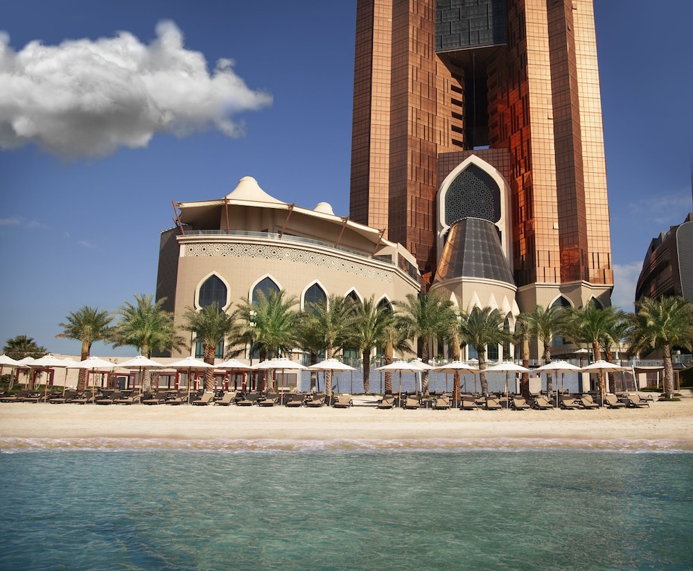 Bab Al Qasr Hotel — Beach in Abu Dhabi
