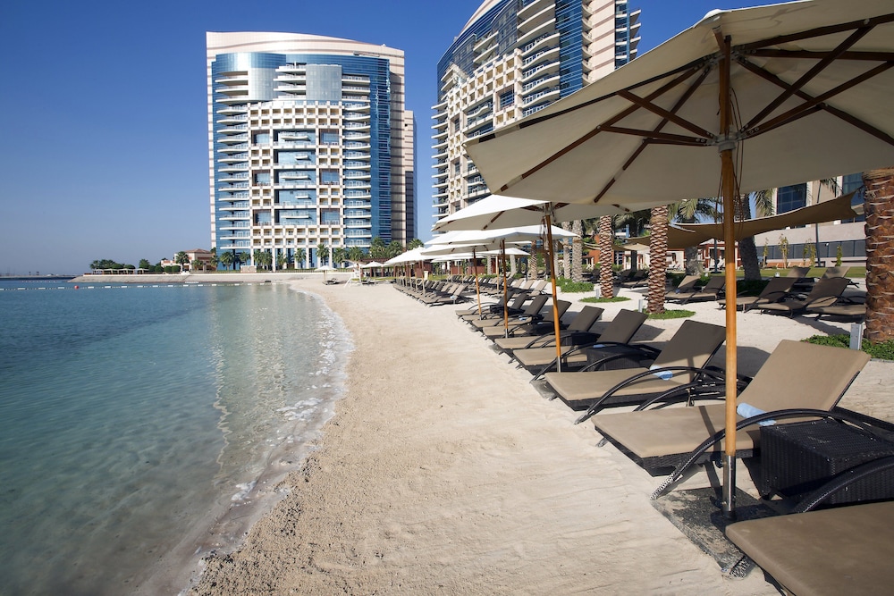 Bab Al Qasr Hotel — Beach in Abu Dhabi