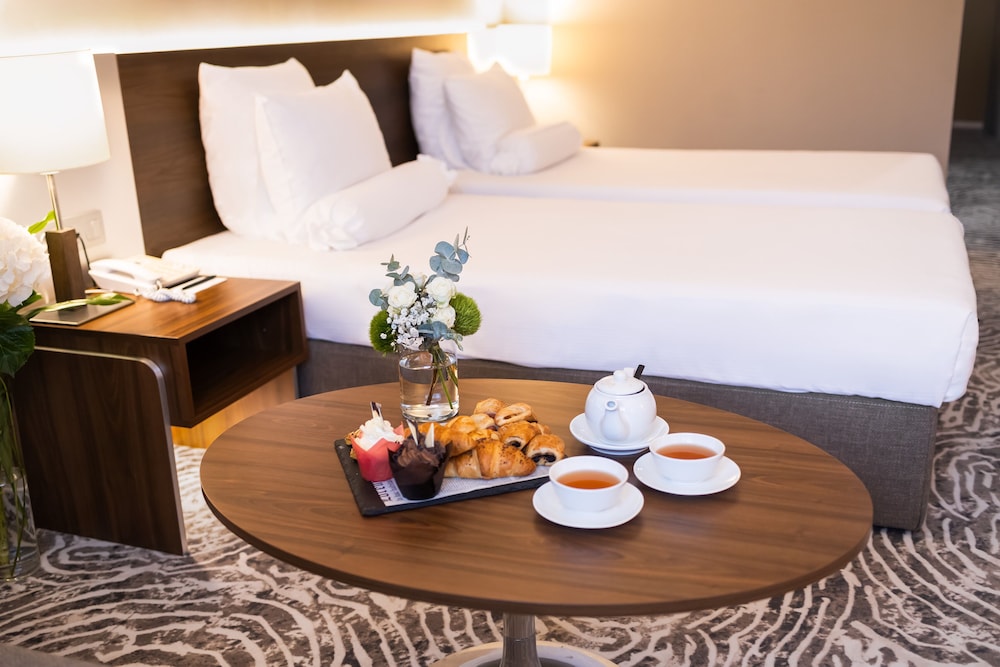 Grand Hotel Plovdiv — Hotel rooms in Plovdiv, Plovdiv